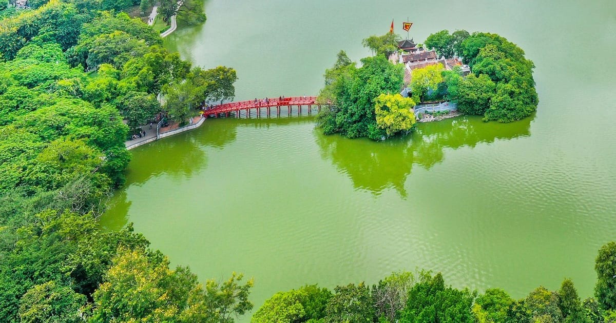 Ha-Noi-Hoan-Kiem-lake-4 Ha-Noi-Hoan-Kiem-lake-4