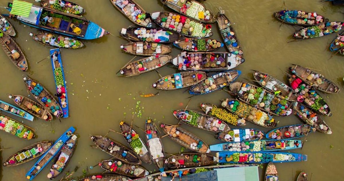 Mekong-delta-Cai-Rang-Floating-Market-2 Mekong-delta-Cai-Rang-Floating-Market-2